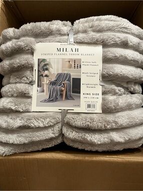Milah Soft Striped Flannel Throw Blanket - Light Gray